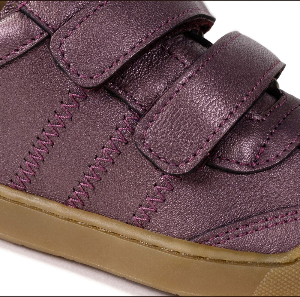 Acebos Barefoot con velcros granada