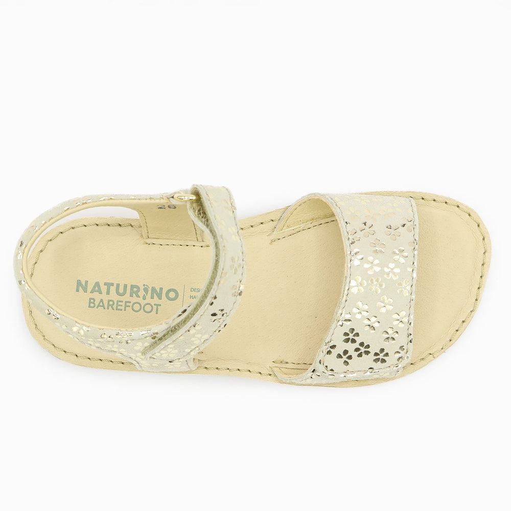 Sandalias Naturino Basi II con pensamientos beige