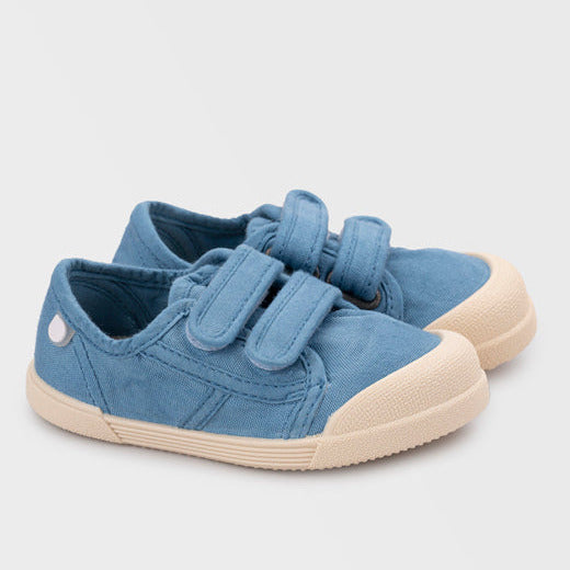 Igor Lona V. Jeans