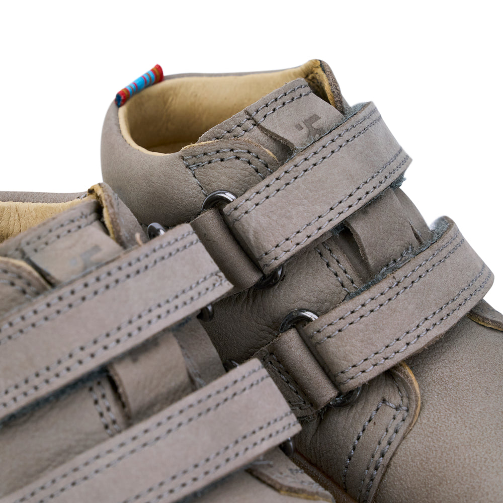 Koel Barefoot Bob Grey