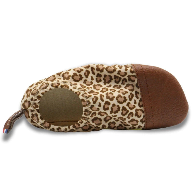 Les Pas Petits Léon Leopardo