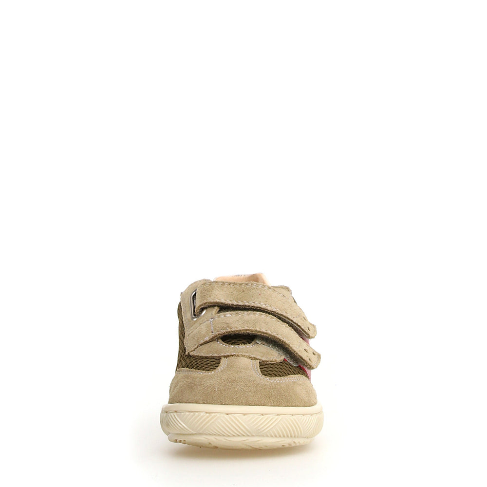 Naturino Kids Kevis gris piedra, blanco leche y rojo