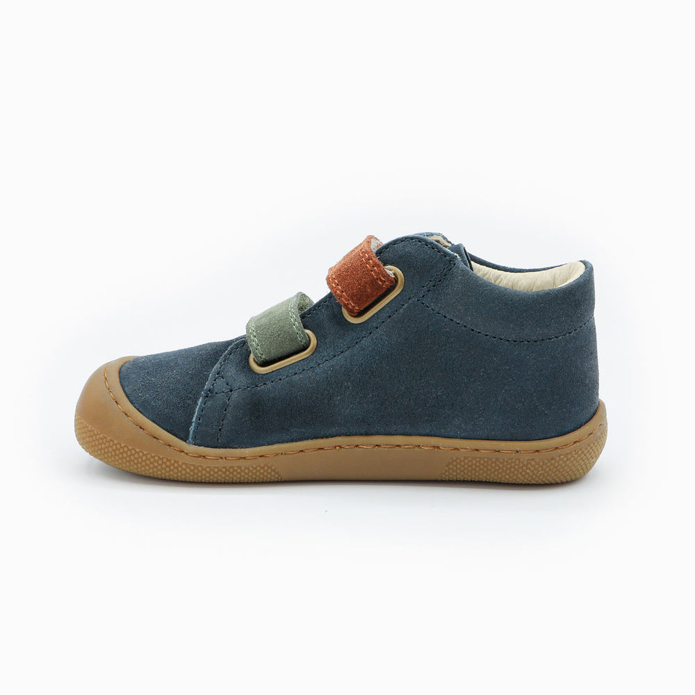 Naturino Barefoot Kerco con velcros azul marino, oliva y cobre