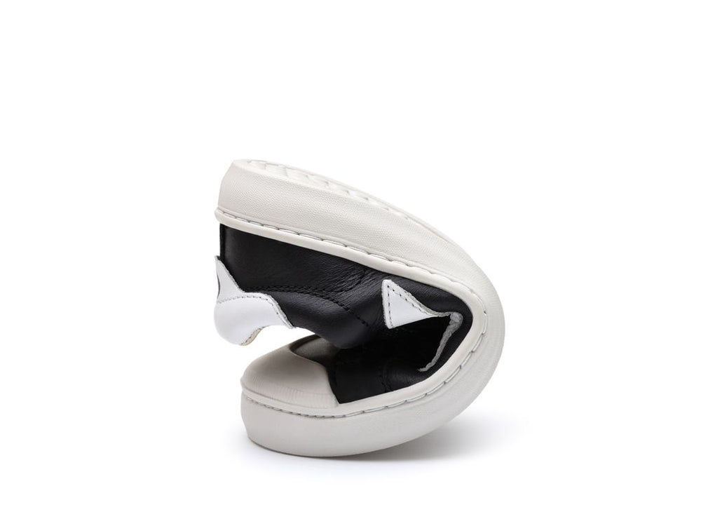 Tip Toey Joey Kidos Ground Black White