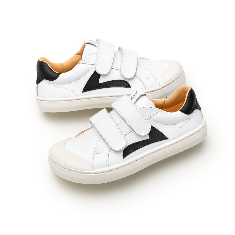 Tip Toey Joey Kidos Hopper White Black