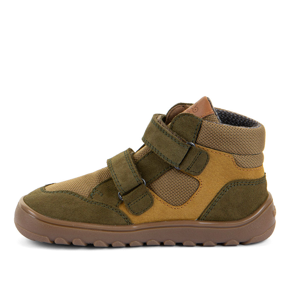 froddo-barefoot-up-hill-tex-oliva