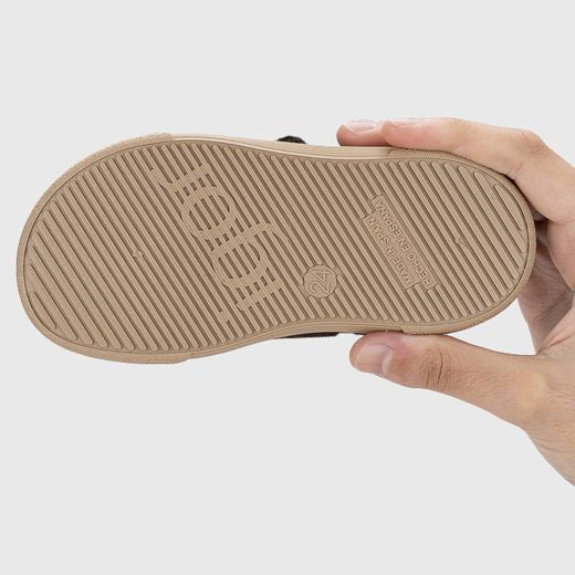 Zapatillas Igor Barefoot de ante marrón