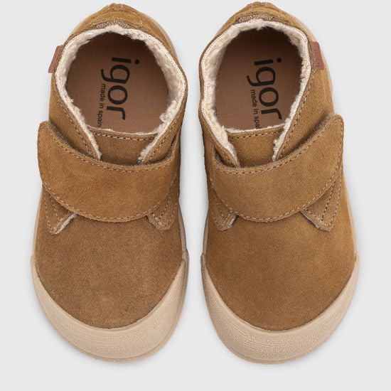 Igor Barefoot Tui Borrego Cognac