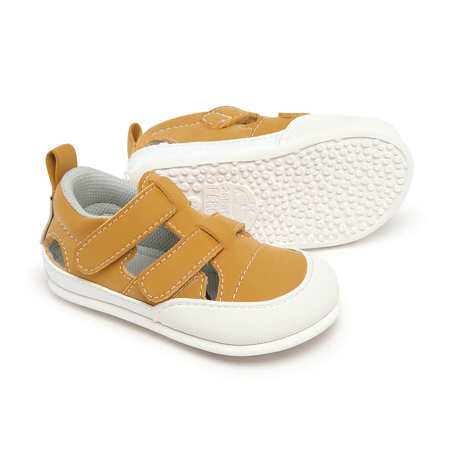 Zapato Feroz Féroces Javea Mostaza