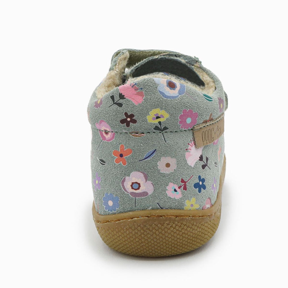 Naturino Barefoot Kommy con velcros de ante y lana con flores, verde salvia