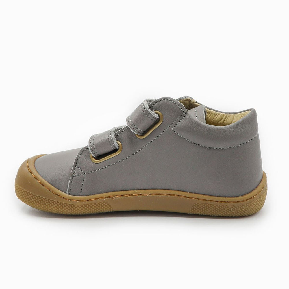 Naturino Barefoot Orec con velcros, gris oscuro