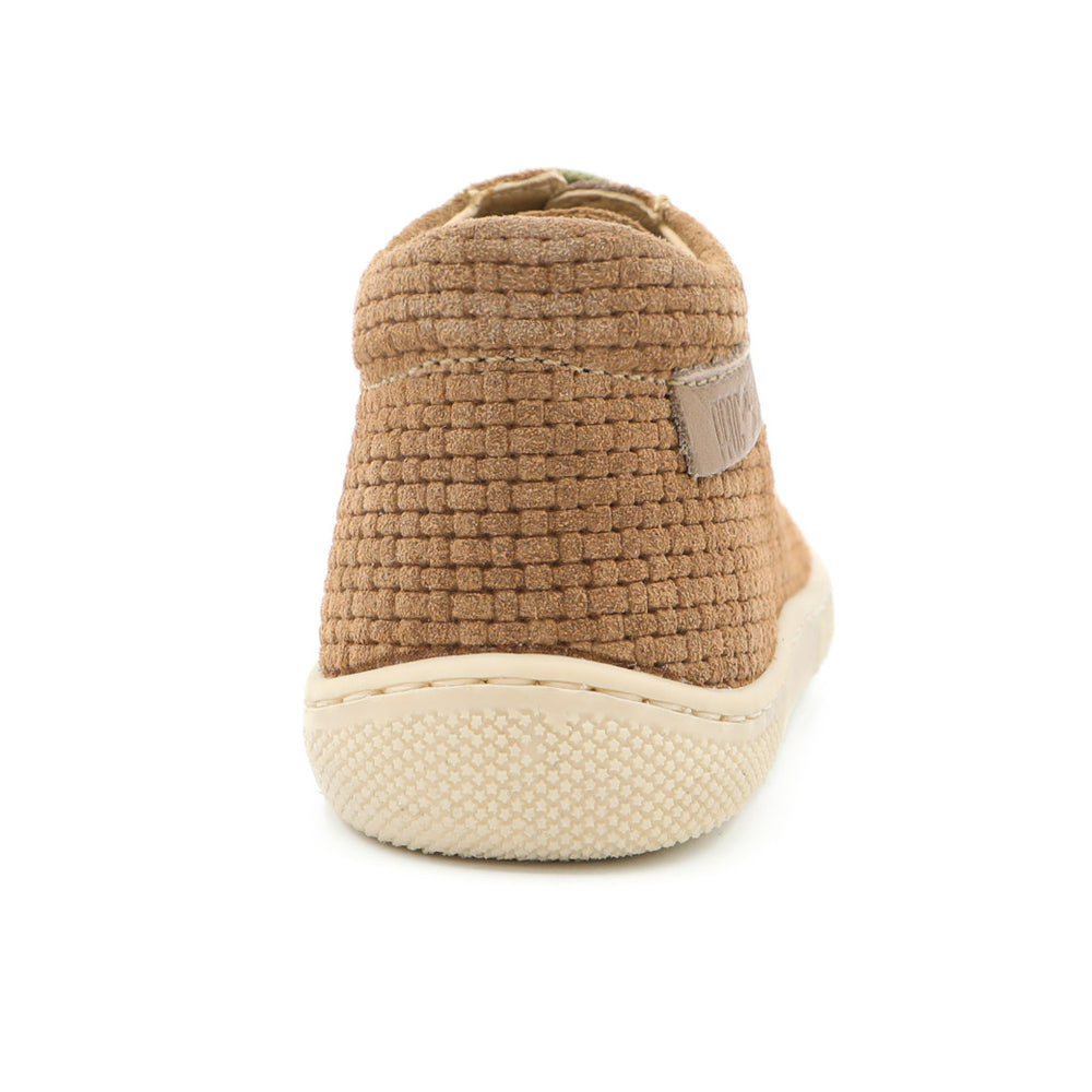 Naturino Barefoot Orec con cordones, tejido marrón