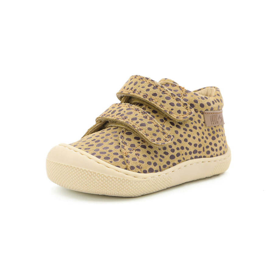Naturino Barefoot Orec con velcros, arena y marrón oscuro