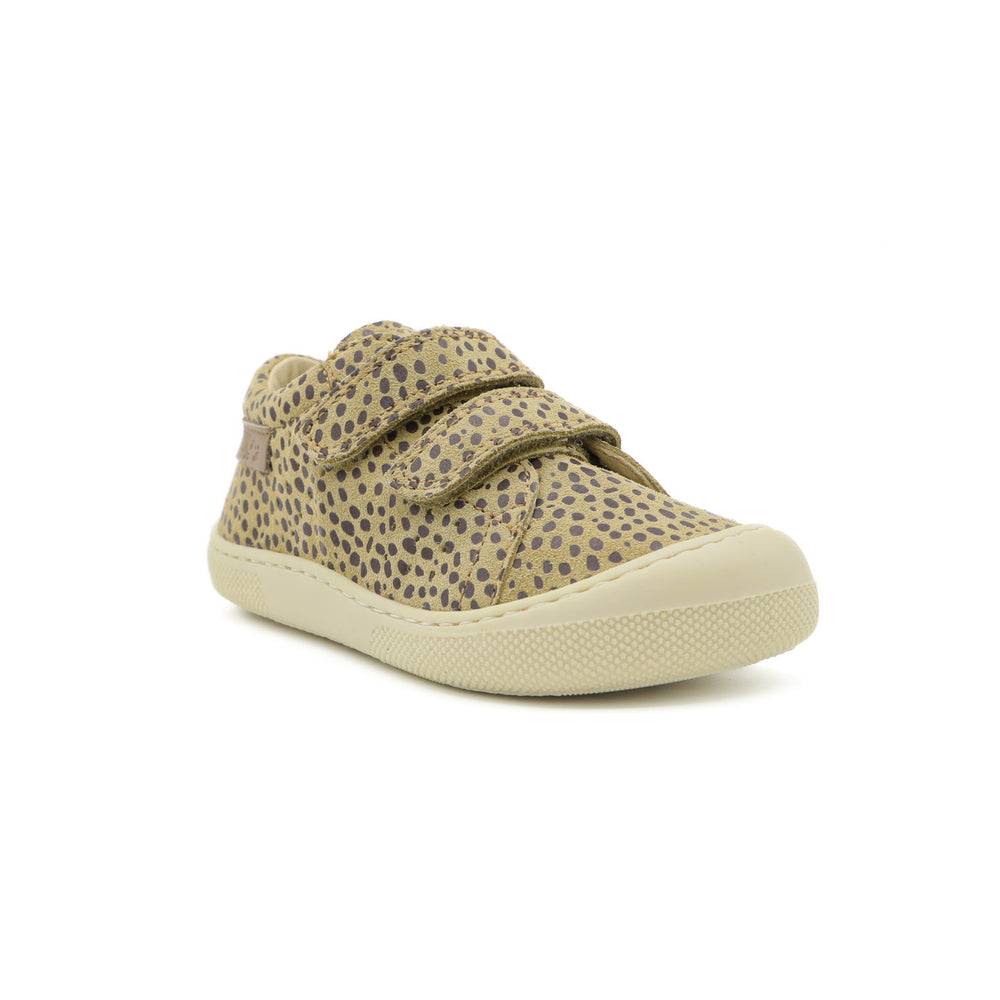 Naturino Barefoot Rabir con velcros color arena oscuro