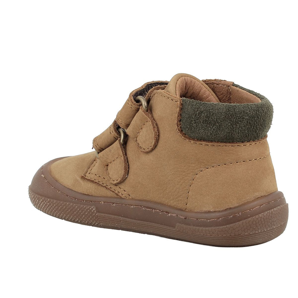 Primigi Barefoot Parachoques Camel