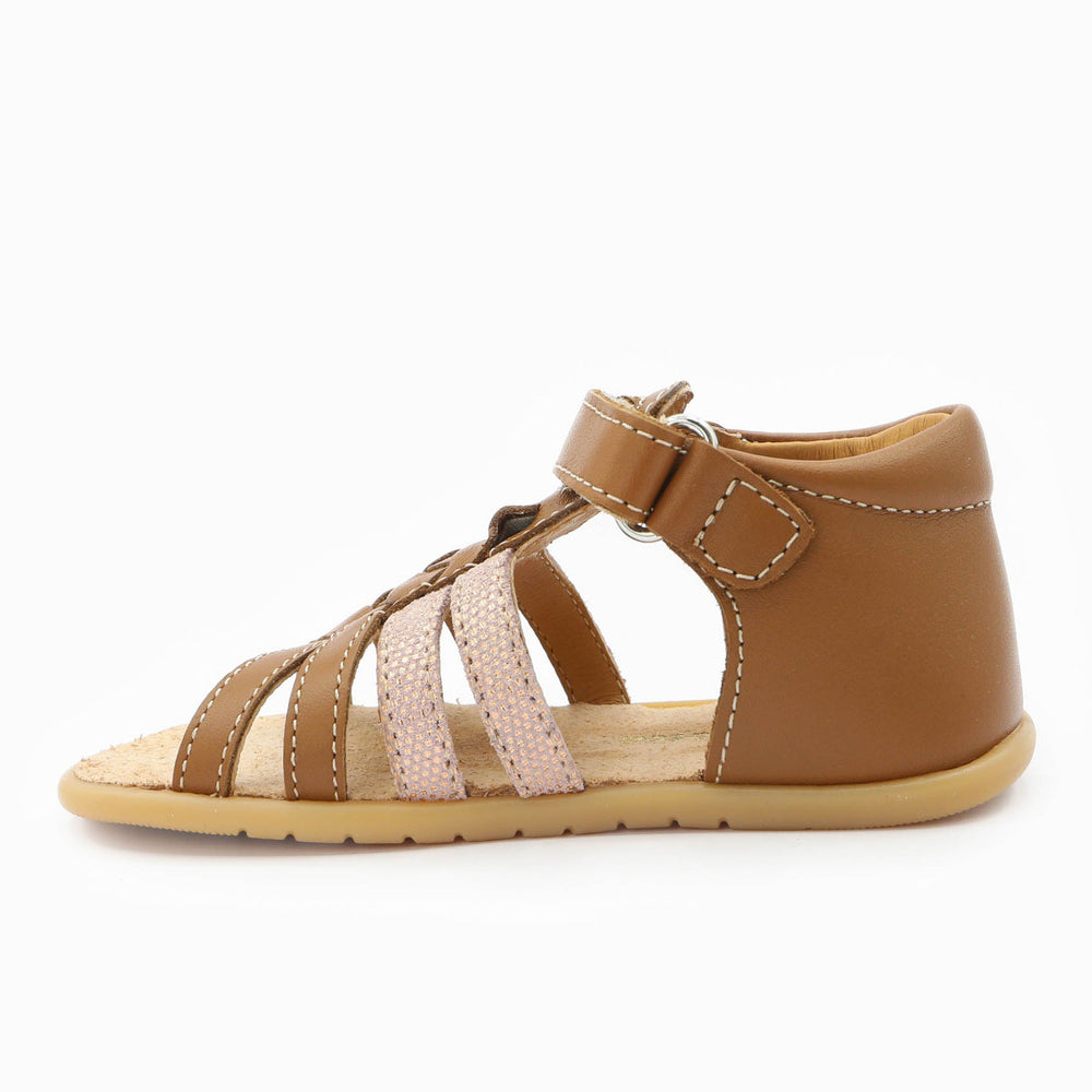 Babybotte Barefoot Tourbillon con velcros coñac
