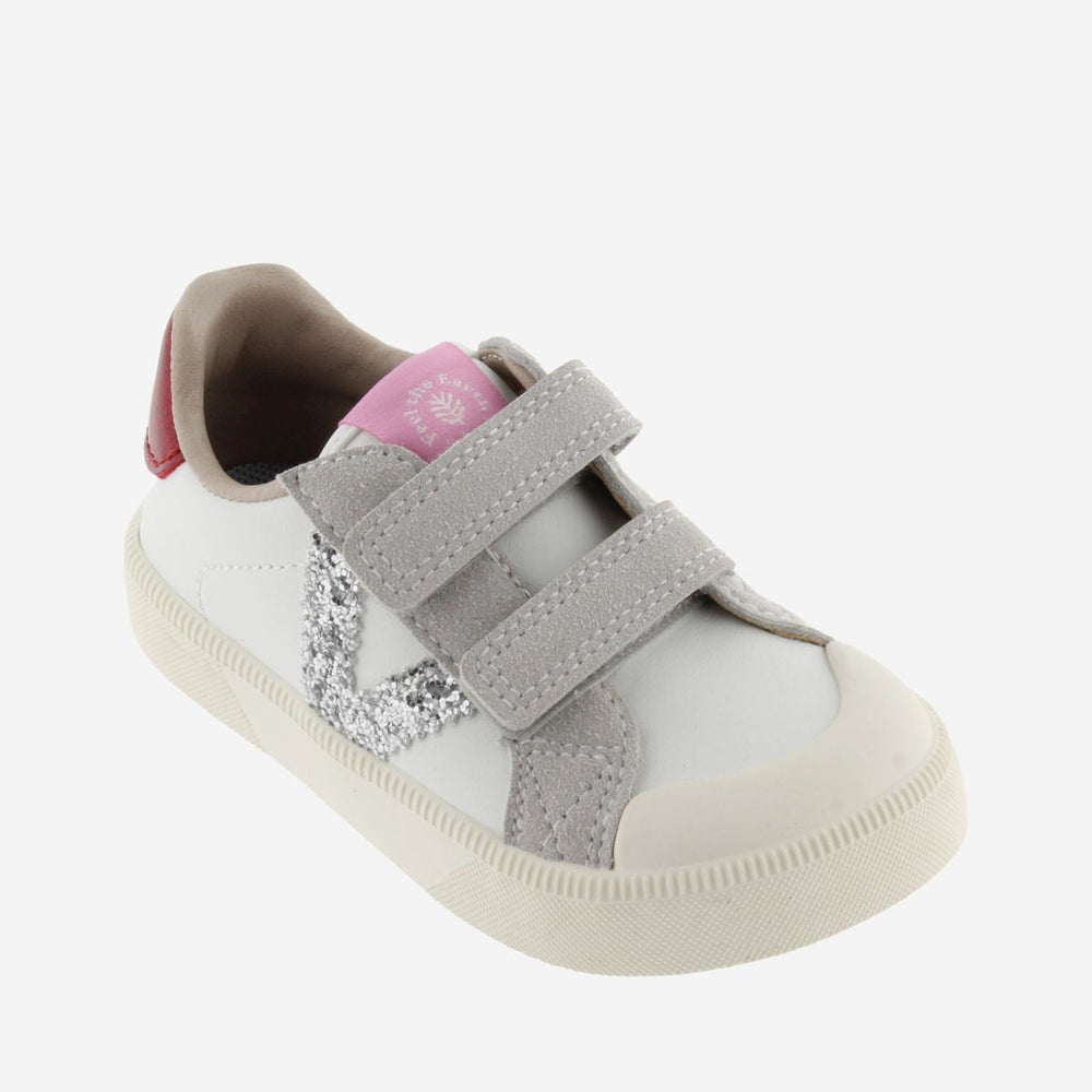 Victoria Oliver Barefoot efecto piel con detalles plateados